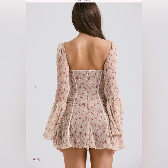 ANALISSA
Vintage Cream Rose Print Corset Mini Dress - Picture 7 of 11